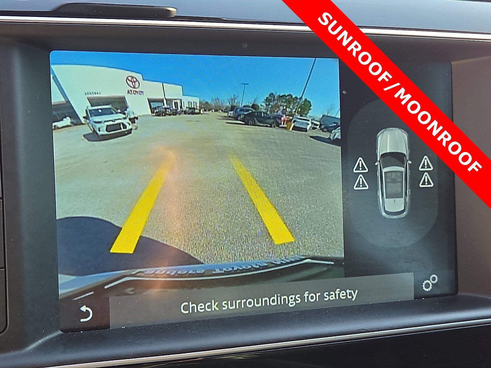 Used 2017 Jaguar F-PACE S image 19