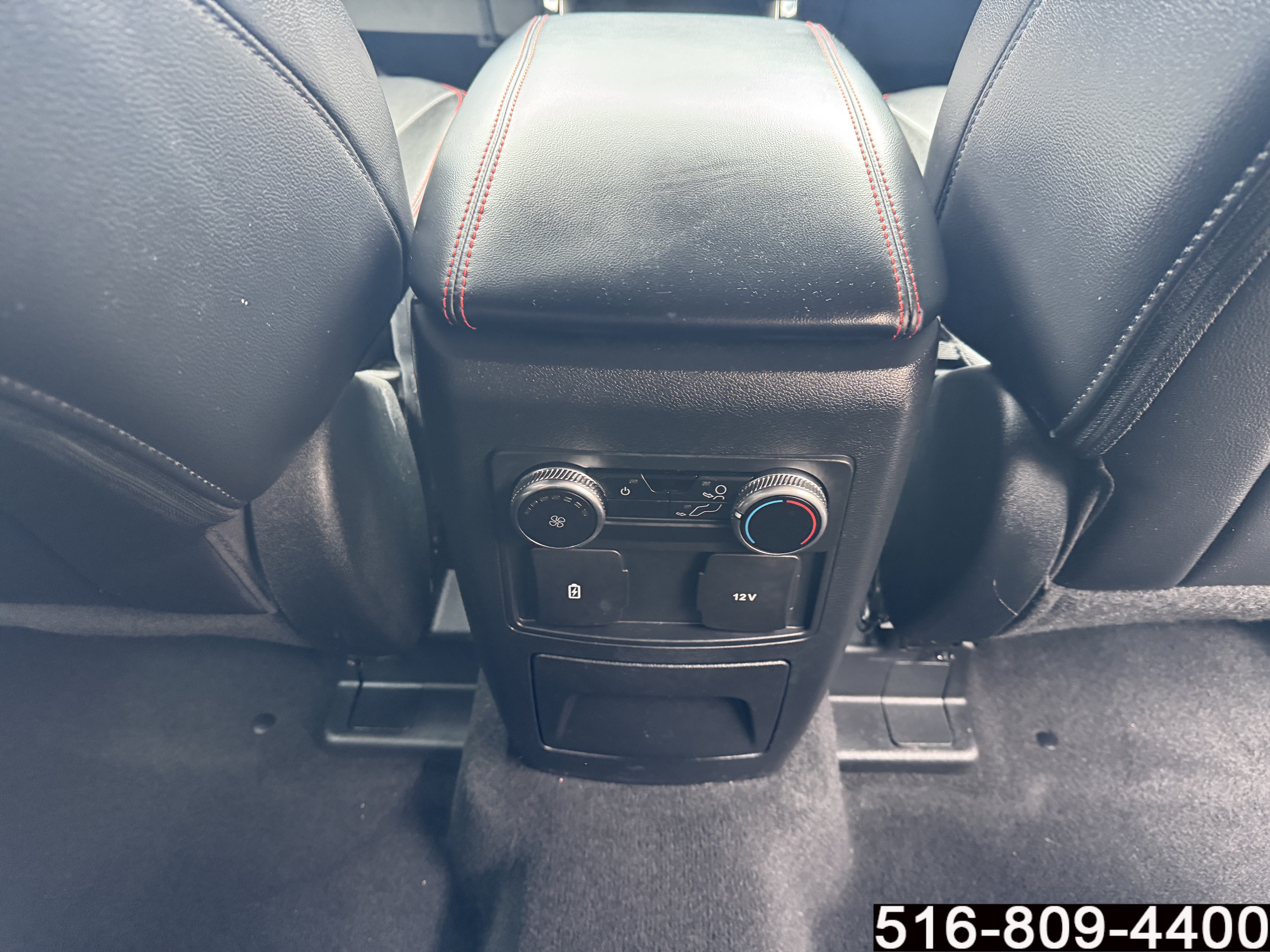 Used 2023 Ford Explorer ST-Line w/ Class IV Trailer Tow Package AWD/4WD image 17