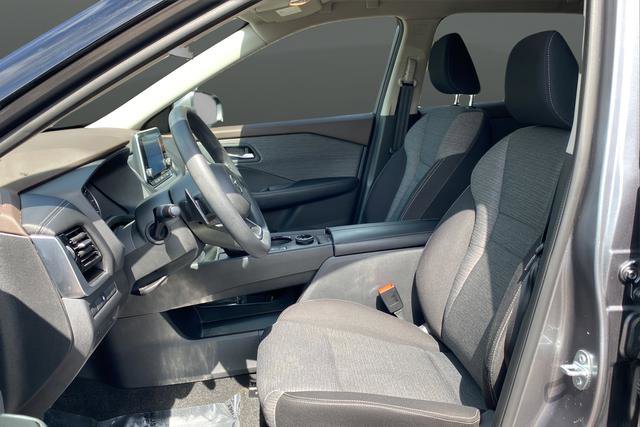 Used 2021 Nissan Rogue SV AWD/4WD image 9
