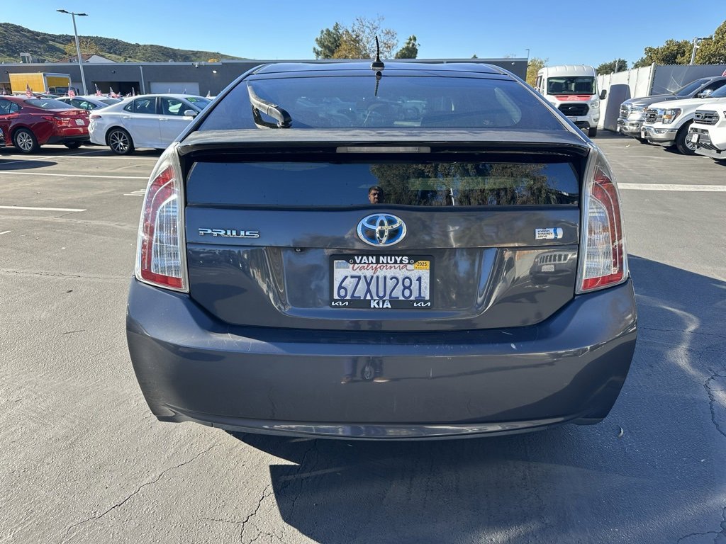 Used 2013 Toyota Prius Three image 3