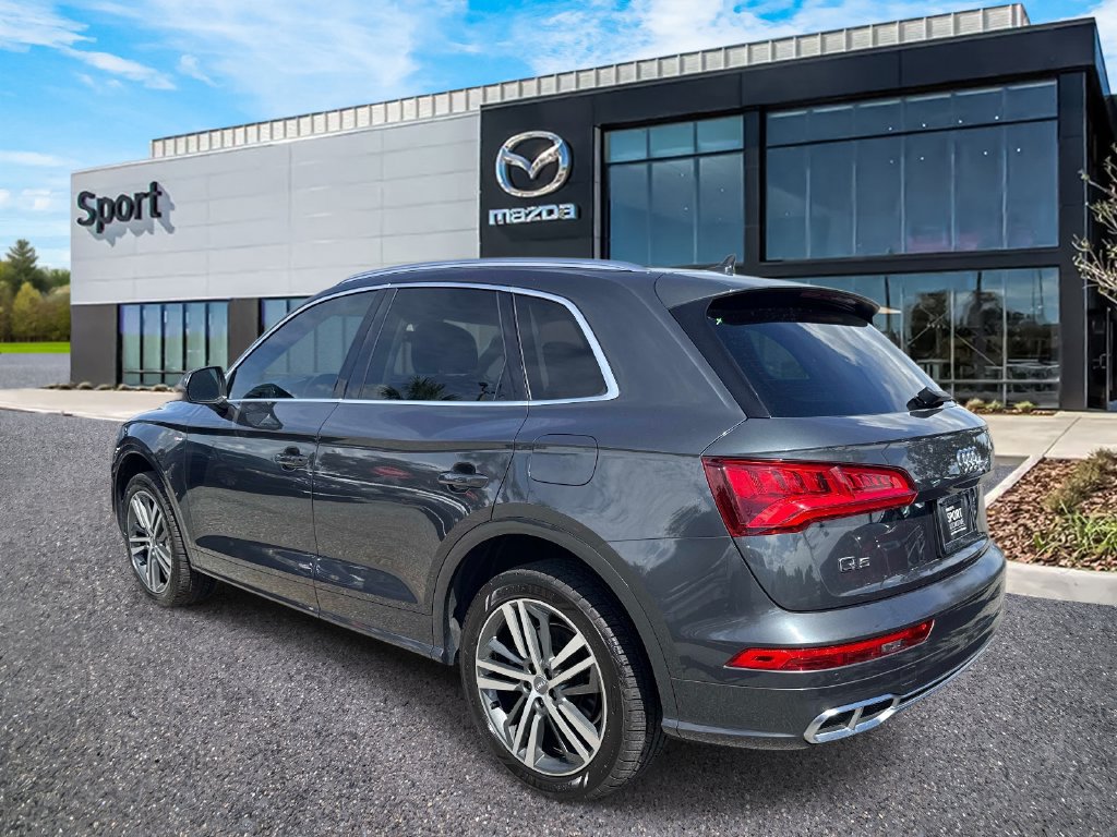 Used 2020 Audi Q5 e Premium Plus w/ Premium Plus Package AWD/4WD image 6