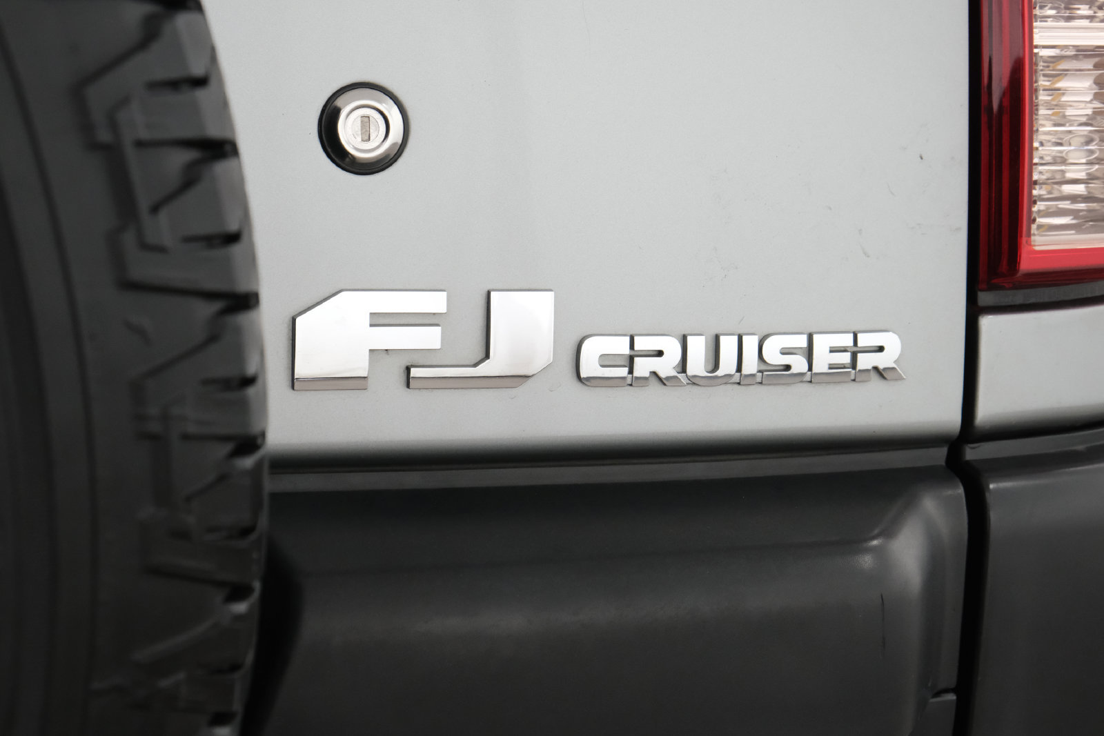Used 2011 Toyota FJ Cruiser 4WD w/ Upgrade Pkg image 5
