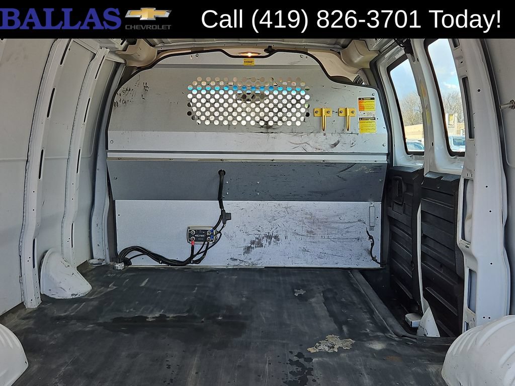 Used 2014 Chevrolet Express 2500 RWD image 22