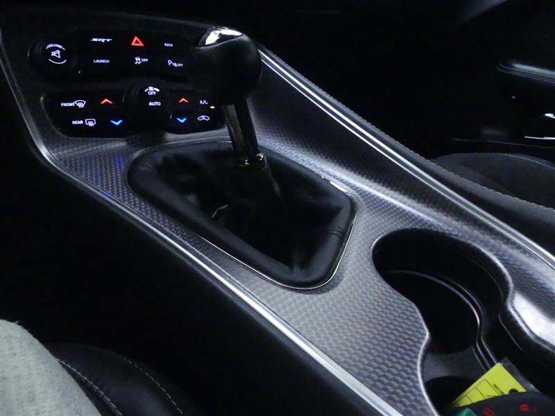 Used 2015 Dodge Challenger SRT Hellcat image 17