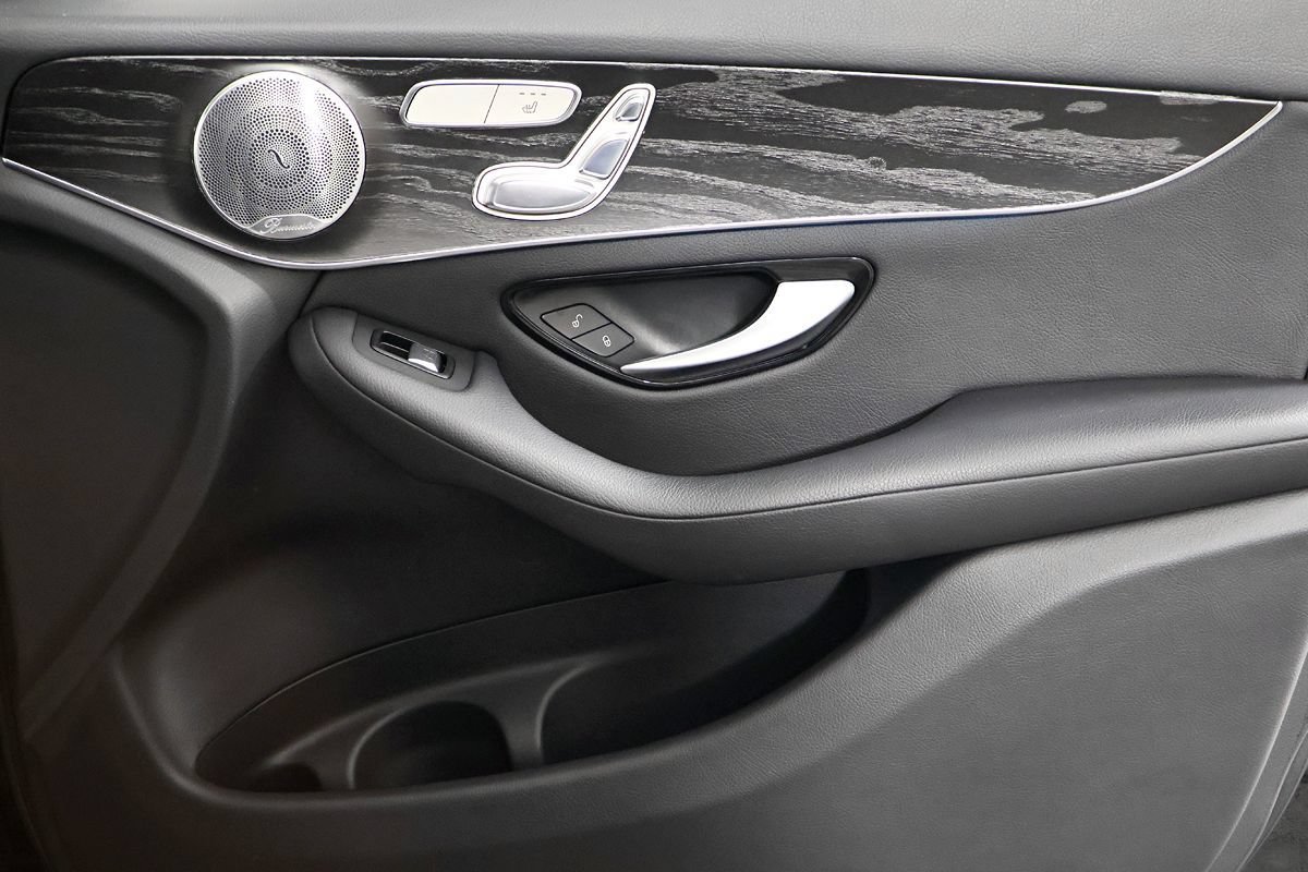 Used 2017 Mercedes-Benz GLC 300 4MATIC Coupe image 45