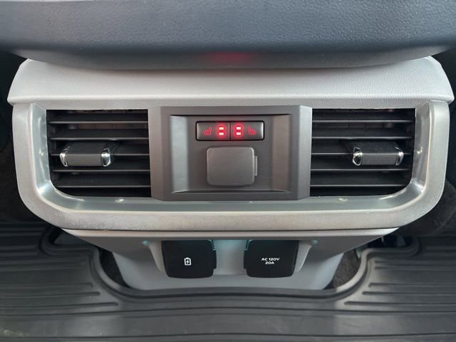 Used 2022 Ford F150 Limited AWD/4WD image 34