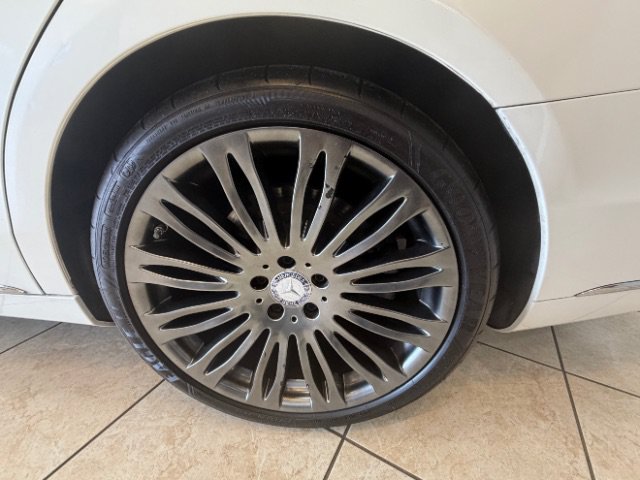 Used 2015 Mercedes-Benz S 550 Sedan image 20