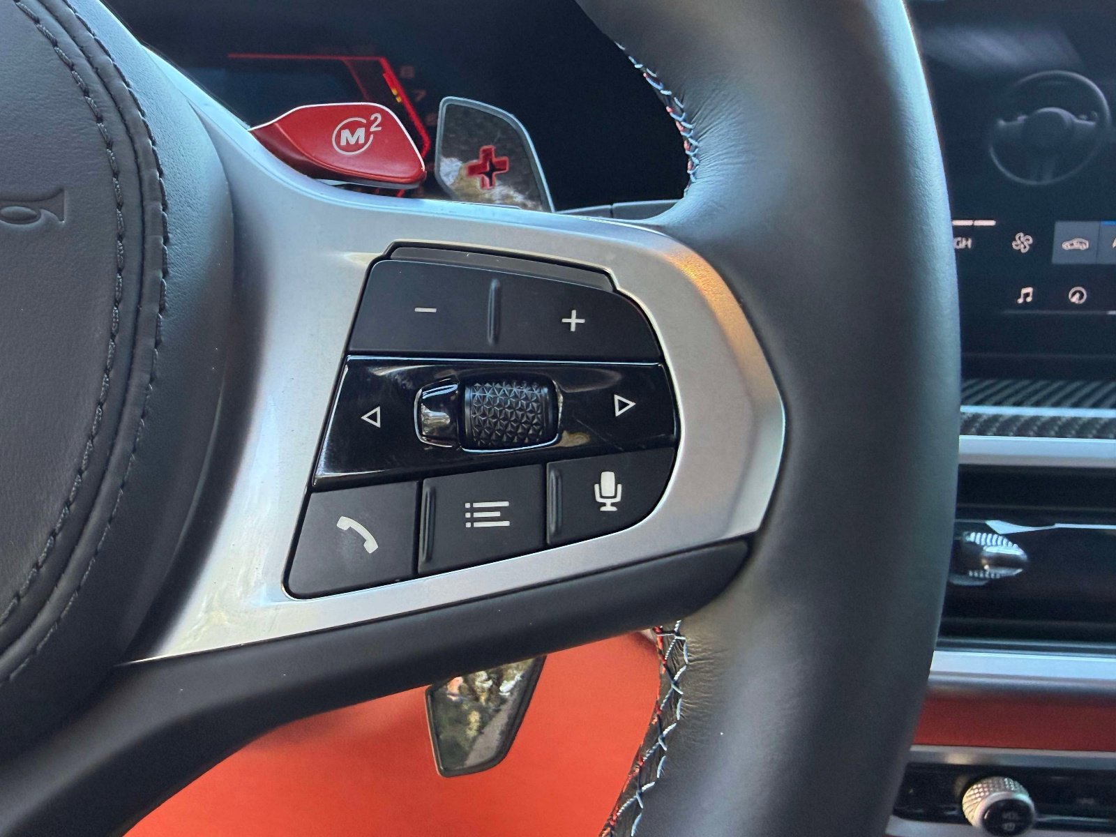 Used 2025 BMW X5 M Competition w/ Executive Package image 48