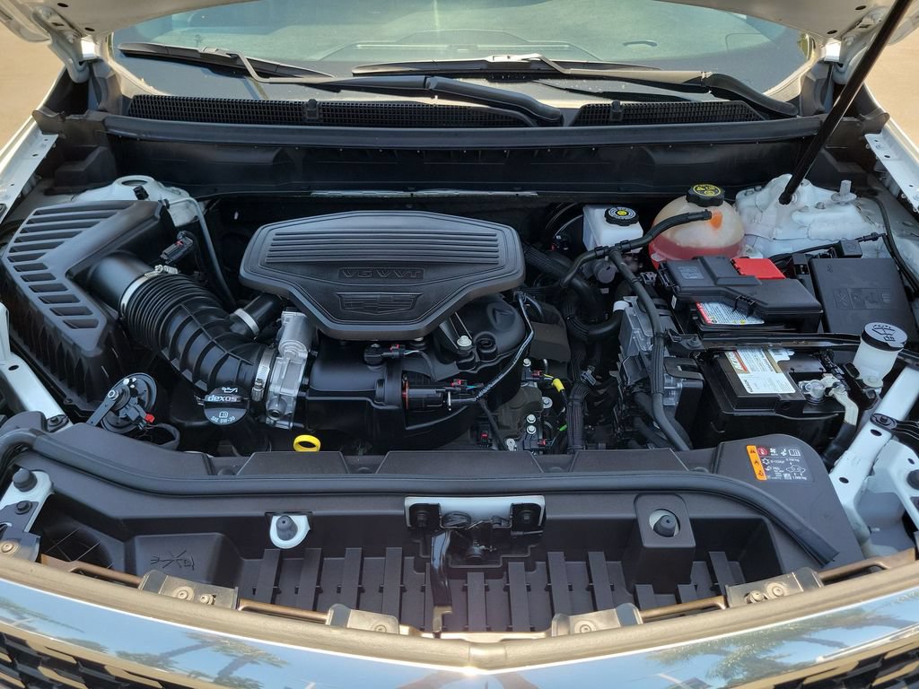 Certified 2024 Cadillac XT5 Premium Luxury FWD image 30