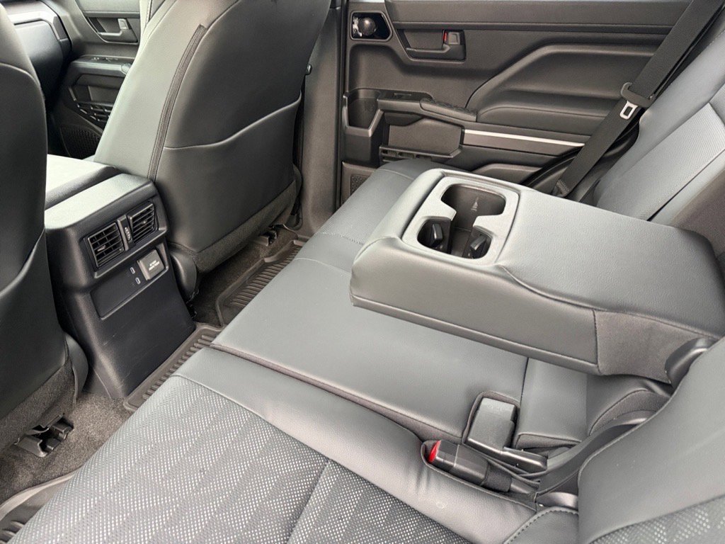 Used 2025 Toyota 4Runner TRD Off-Road Premium image 15