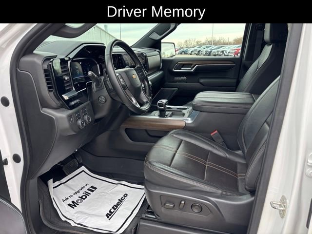 Certified 2023 Chevrolet Silverado 1500 High Country w/ High Country Premium Package image 13