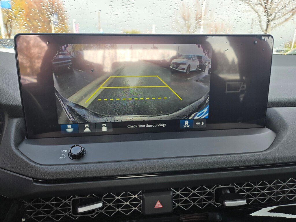 Used 2025 Honda Accord Sport image 13