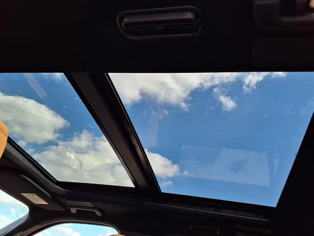 Used 2023 Ford Expedition Max Platinum image 24