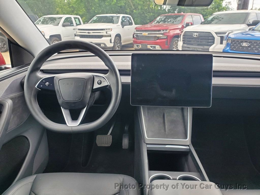 Used 2026 Tesla Model Y AWD image 11