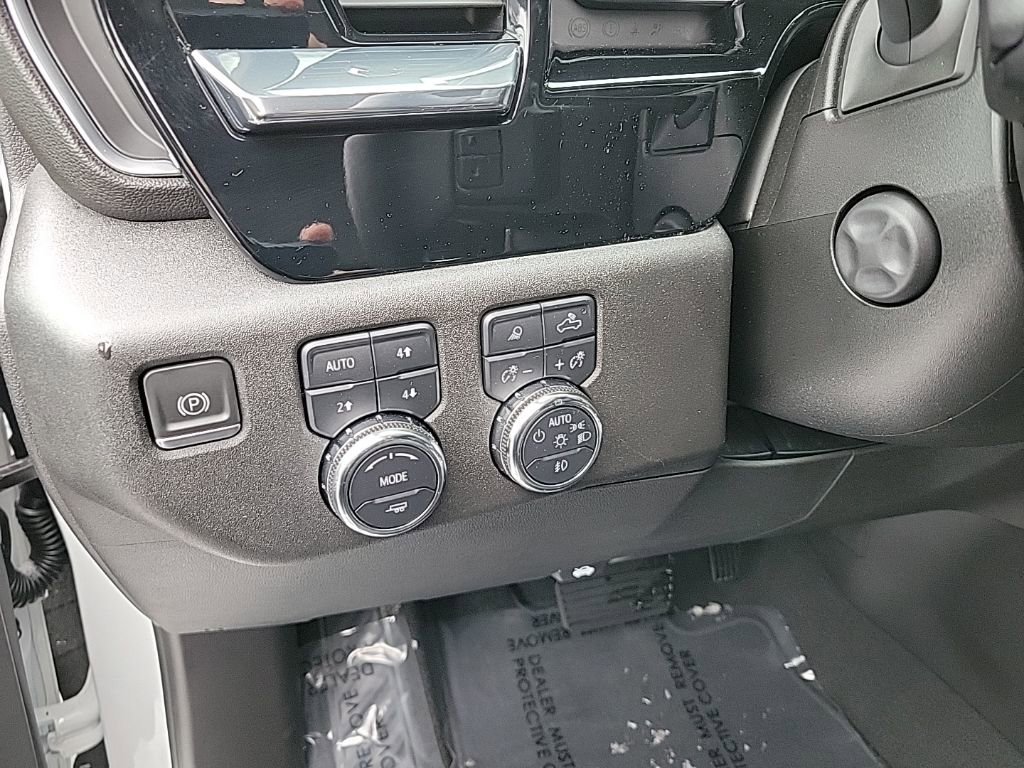 Used 2024 GMC Sierra 1500 SLT w/ SLT Convenience Package image 7