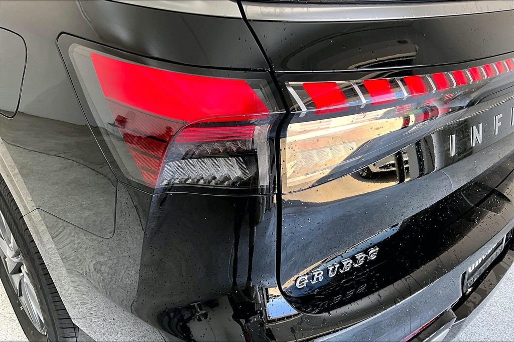 New 2026 INFINITI QX80 Pure RWD image 42