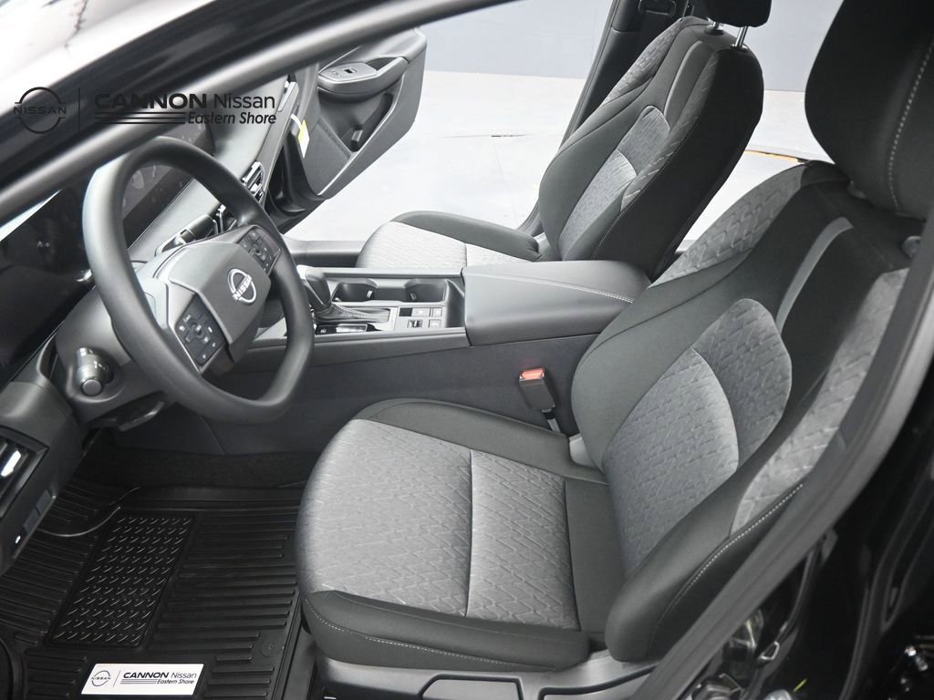 New 2026 Nissan Sentra SV image 9