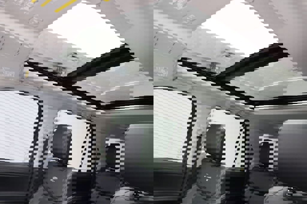 Used 2025 Ford Expedition Max Platinum w/ Driver's Package image 17