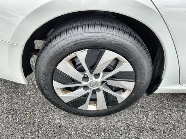 Used 2022 Nissan Altima 2.5 S FWD image 19