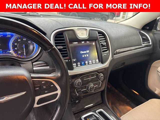 Used 2019 Chrysler 300 Limited image 15