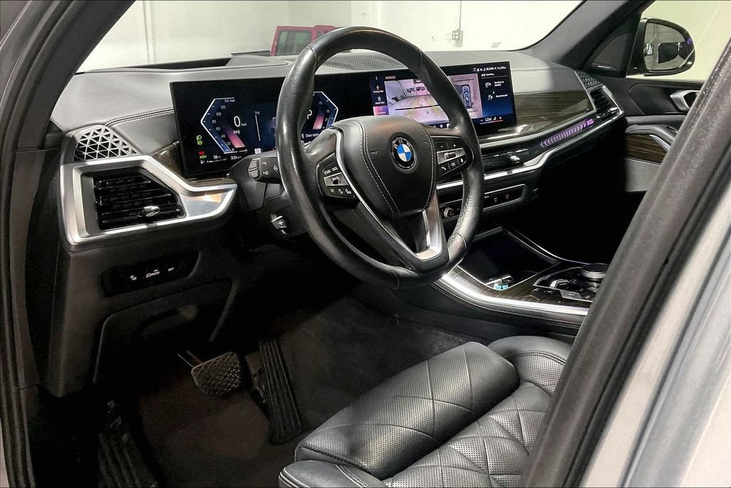 Used 2024 BMW X5 sDrive40i w/ Premium Package RWD image 16