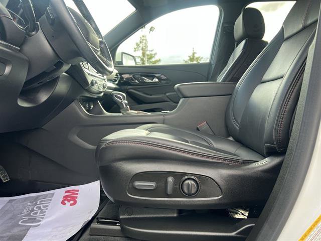 Certified 2023 Chevrolet Traverse RS w/ LPO, Floor Liner Package image 38