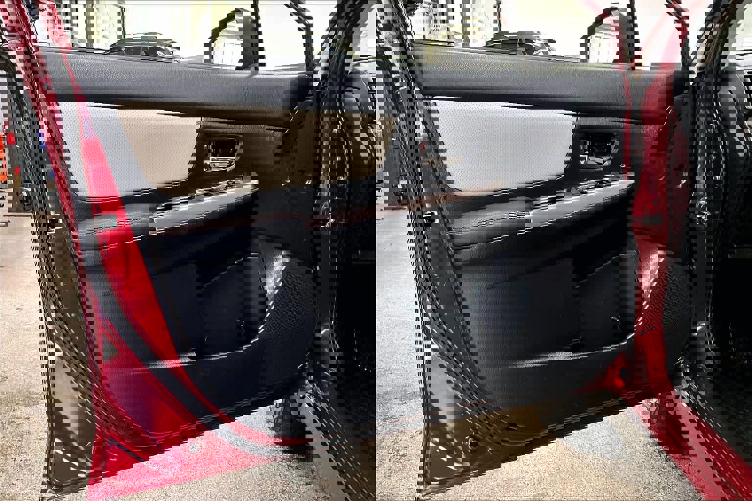 Used 2017 Subaru Crosstrek 2.0i Limited image 21