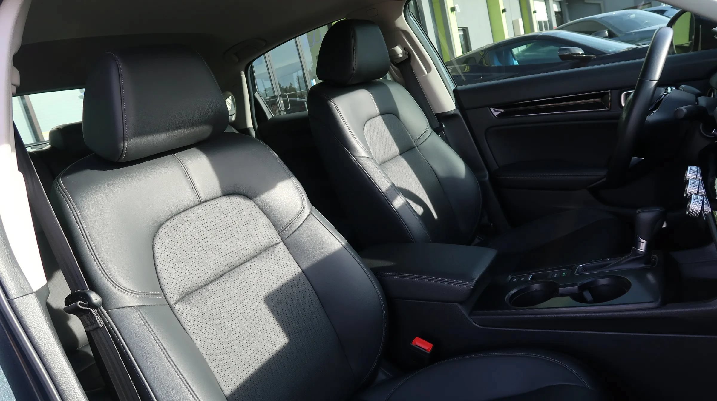 Used 2024 Honda Civic EX-L image 26
