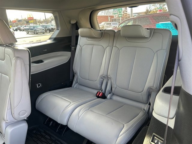 Used 2023 Jeep Grand Cherokee L Overland w/ Luxury Tech Group IV image 21