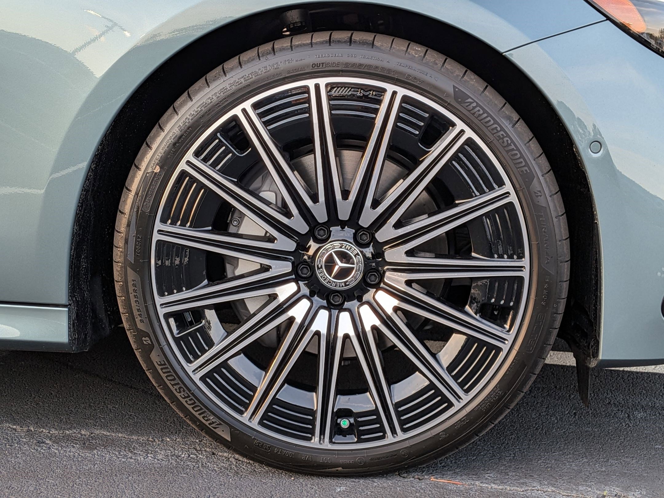 New 2026 Mercedes-Benz E 350 4MATIC Sedan image 13