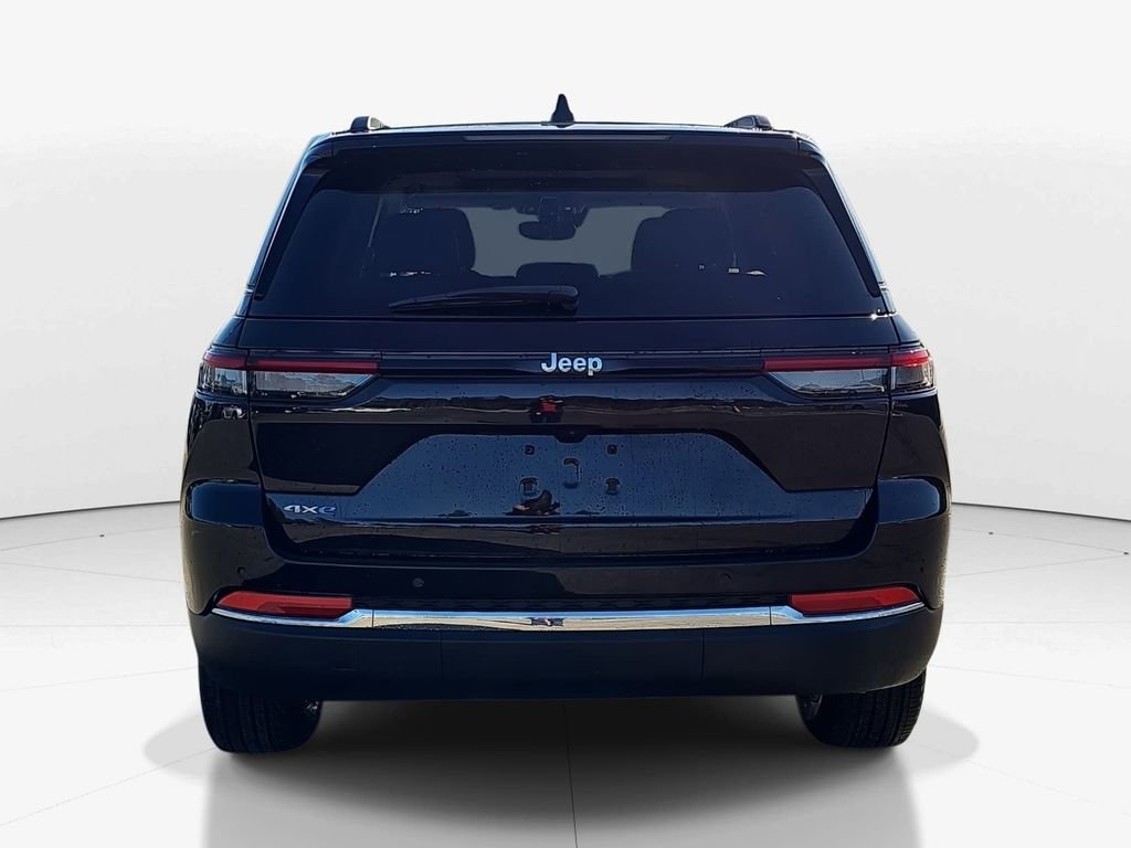 Used 2023 Jeep Grand Cherokee 4WD 4xe image 6