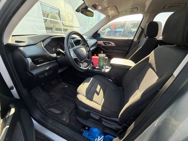 Used 2020 Chevrolet Traverse LS w/ LPO, Floor Liner Package FWD image 3