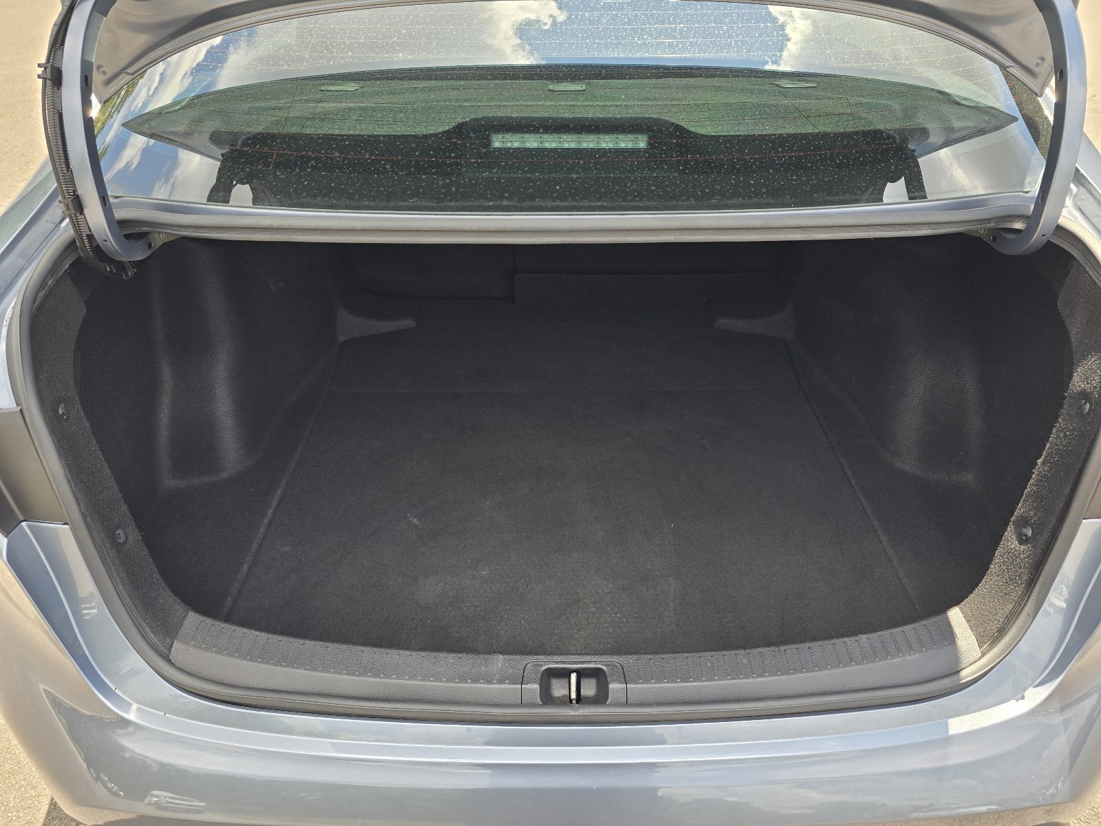 Used 2020 Toyota Corolla XSE FWD image 26