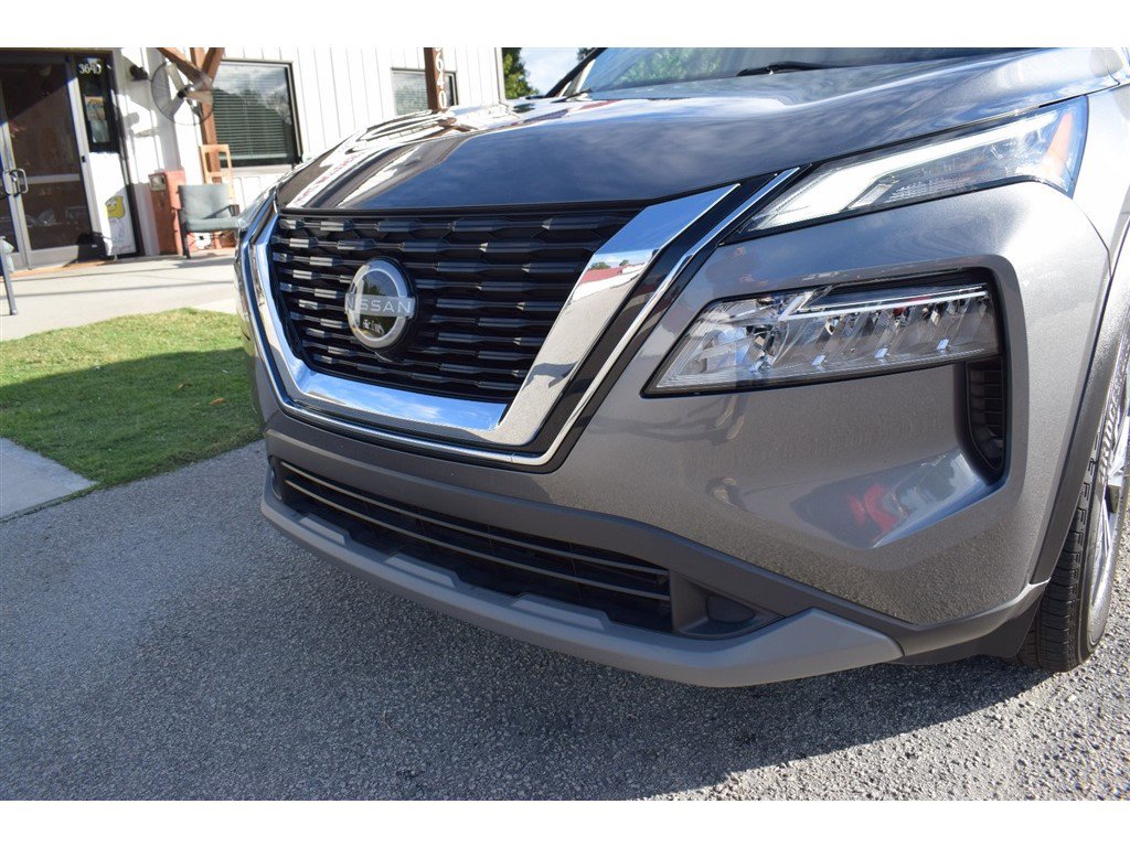 Used 2023 Nissan Rogue SV w/ SV Premium B Package image 38