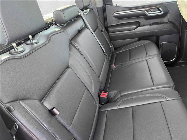 Used 2024 Chevrolet Silverado 1500 LT Trail Boss w/ LT Trail Boss Premium Package image 19