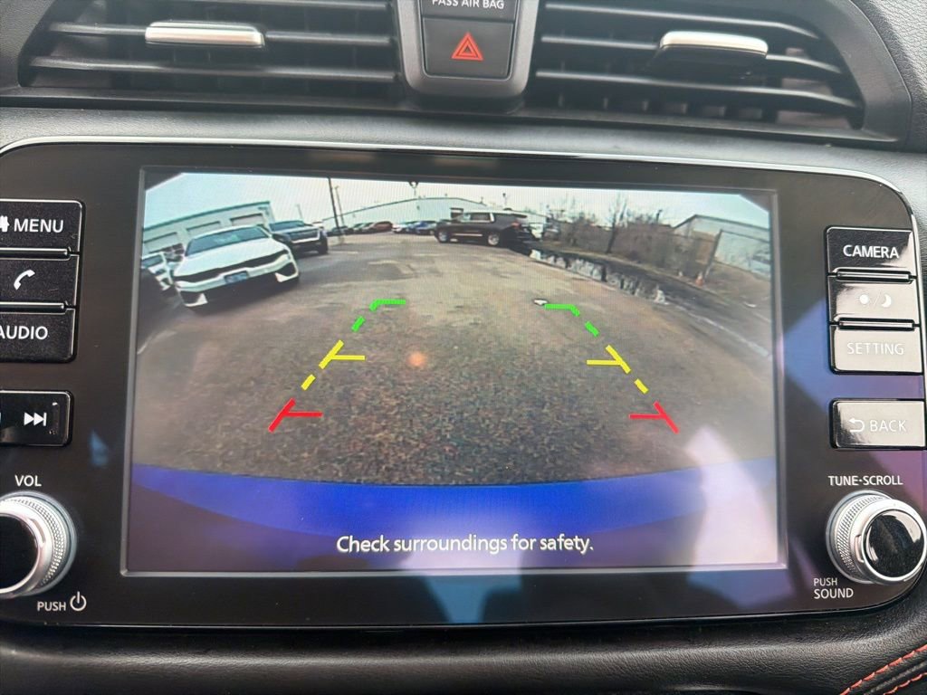 Used 2024 Nissan Versa SR image 17