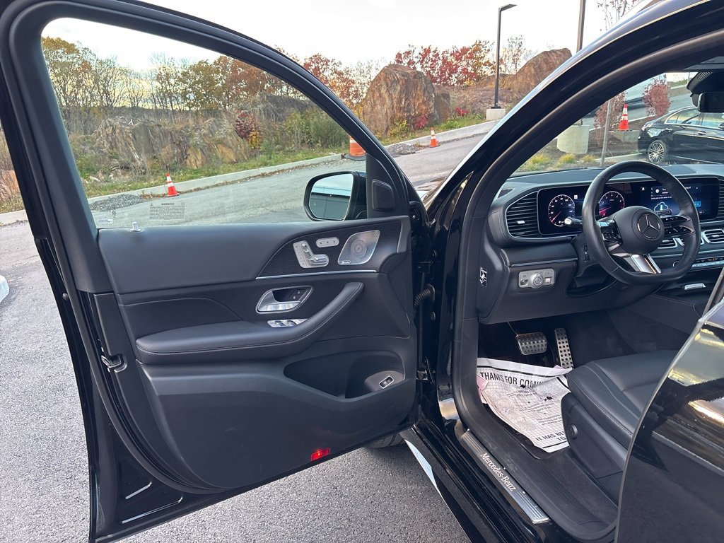 Used 2025 Mercedes-Benz GLS 450 GLS 450 image 20