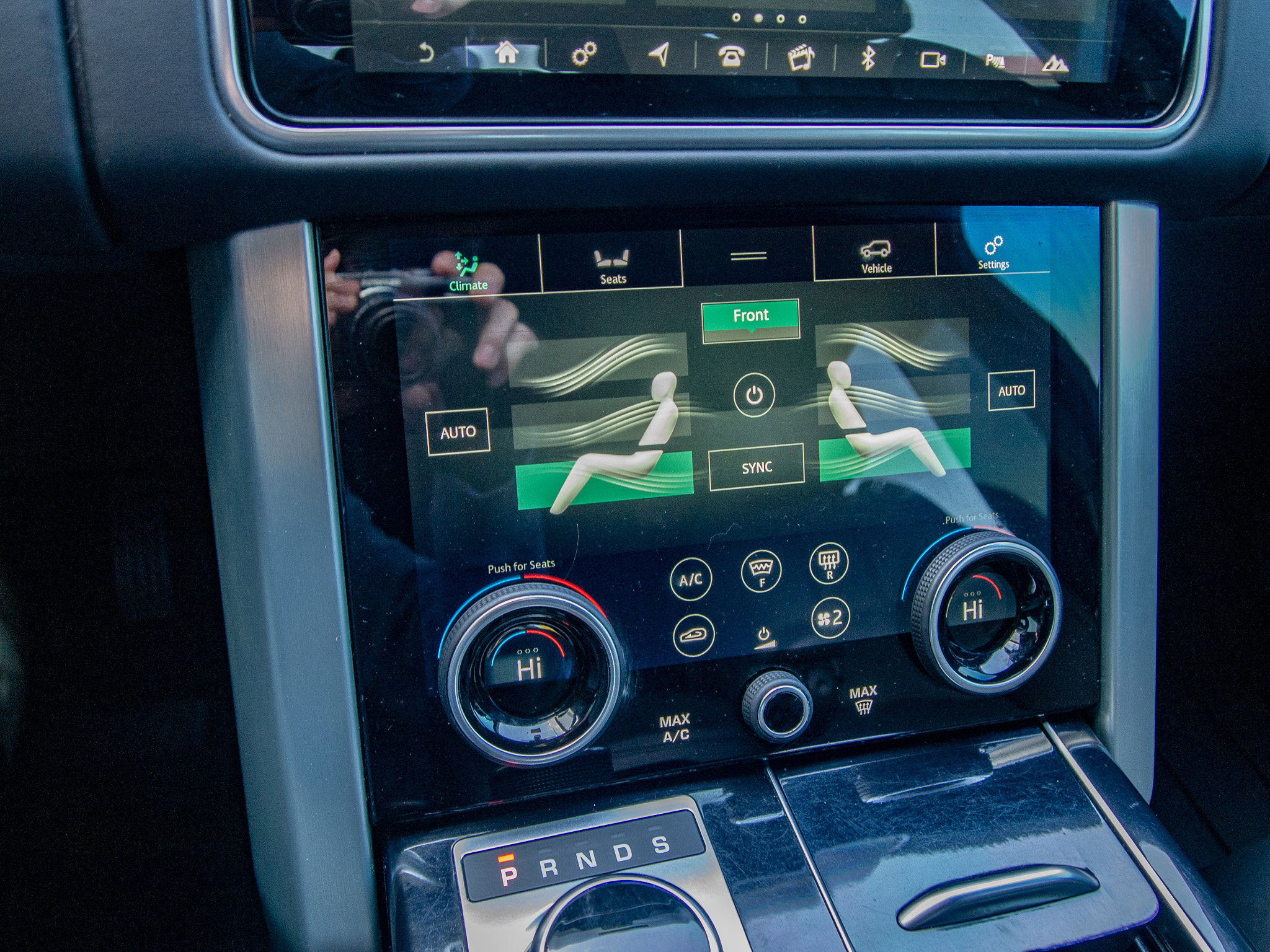 Used 2020 Land Rover Range Rover HSE image 19