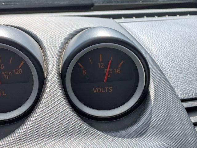 Used 2008 Nissan 350Z Touring RWD image 28
