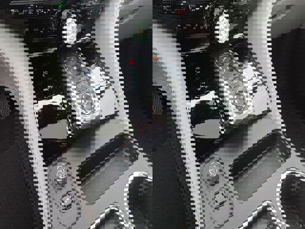 Used 2025 Acura MDX w/Advance Package image 11