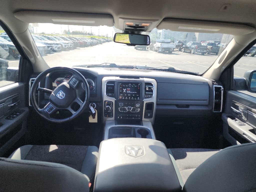 Used 2019 RAM 1500 Big Horn AWD/4WD image 9