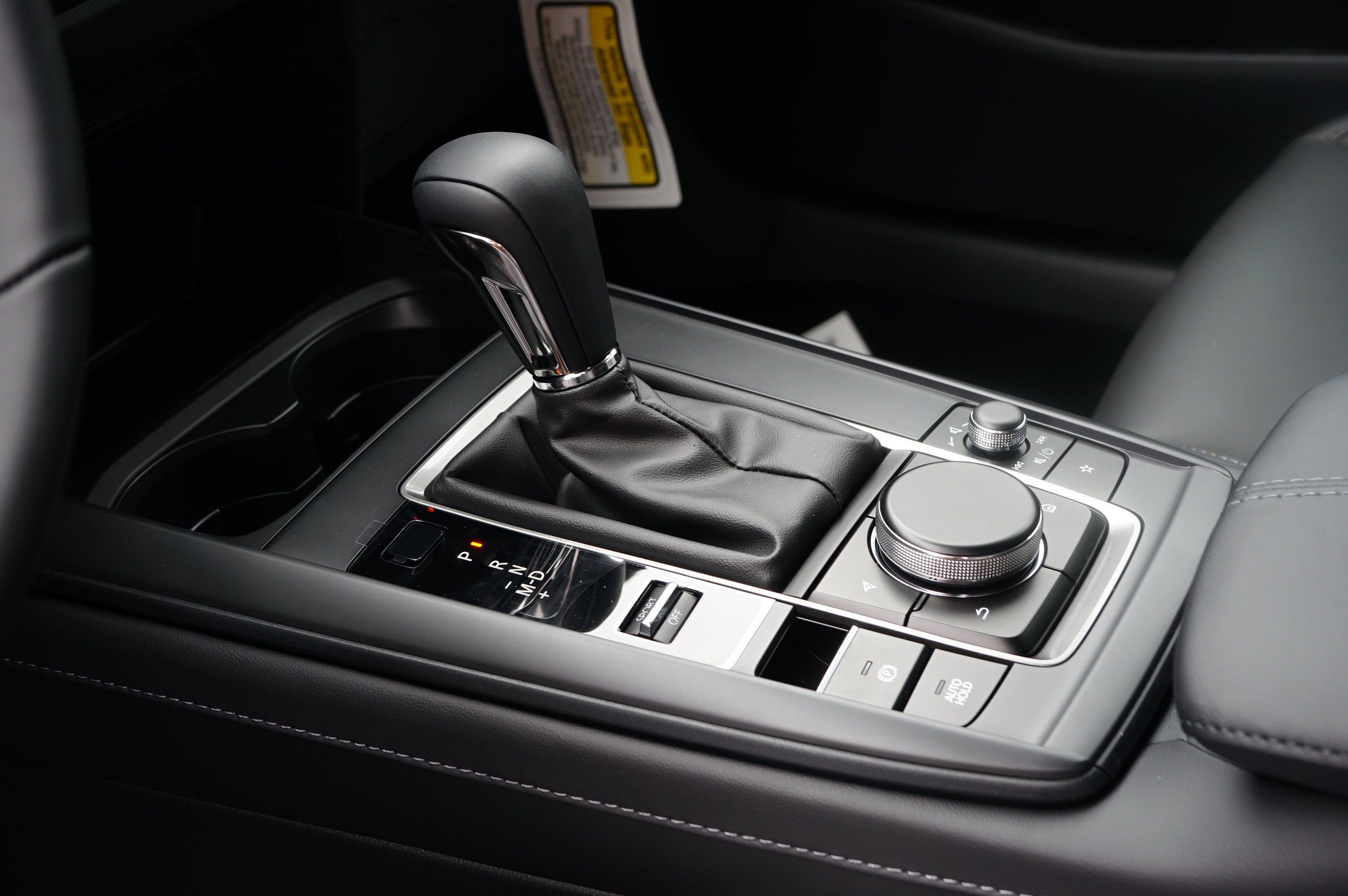 New 2026 MAZDA CX-30 AWD 2.5 S w/ Select Sport Pkg image 15