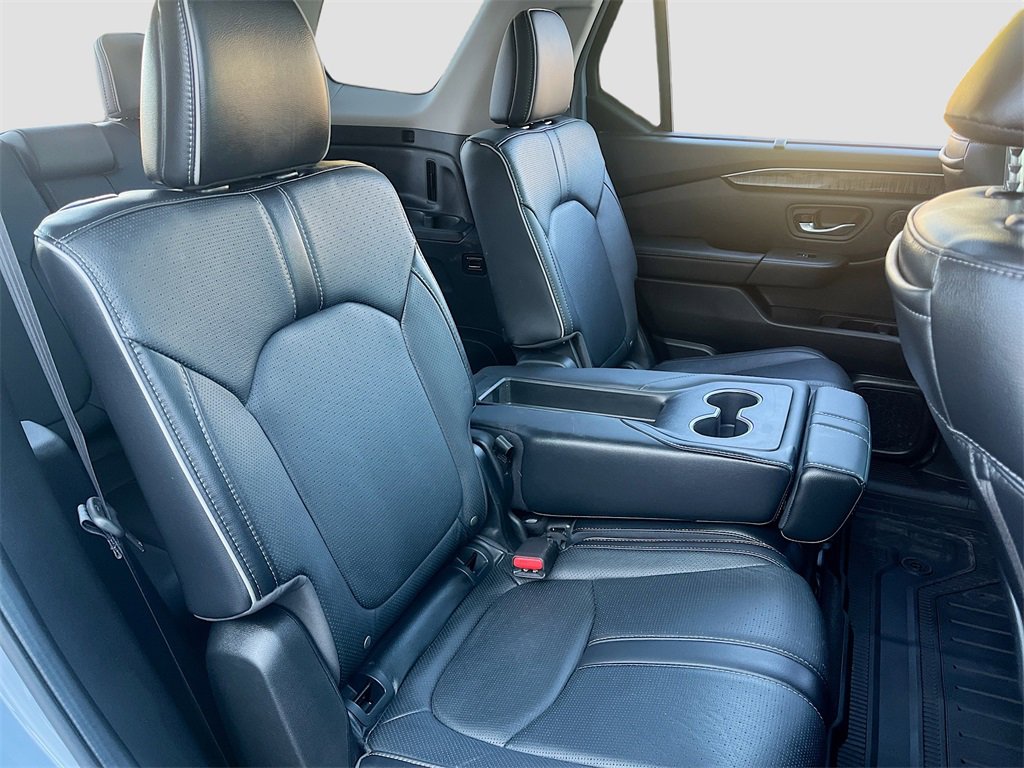 Used 2023 Honda Pilot Elite image 30