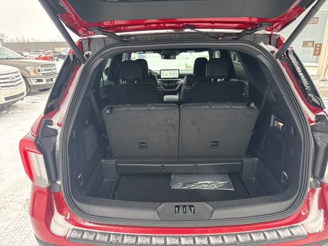 Used 2025 Ford Explorer ST-Line w/ Premium Package image 10