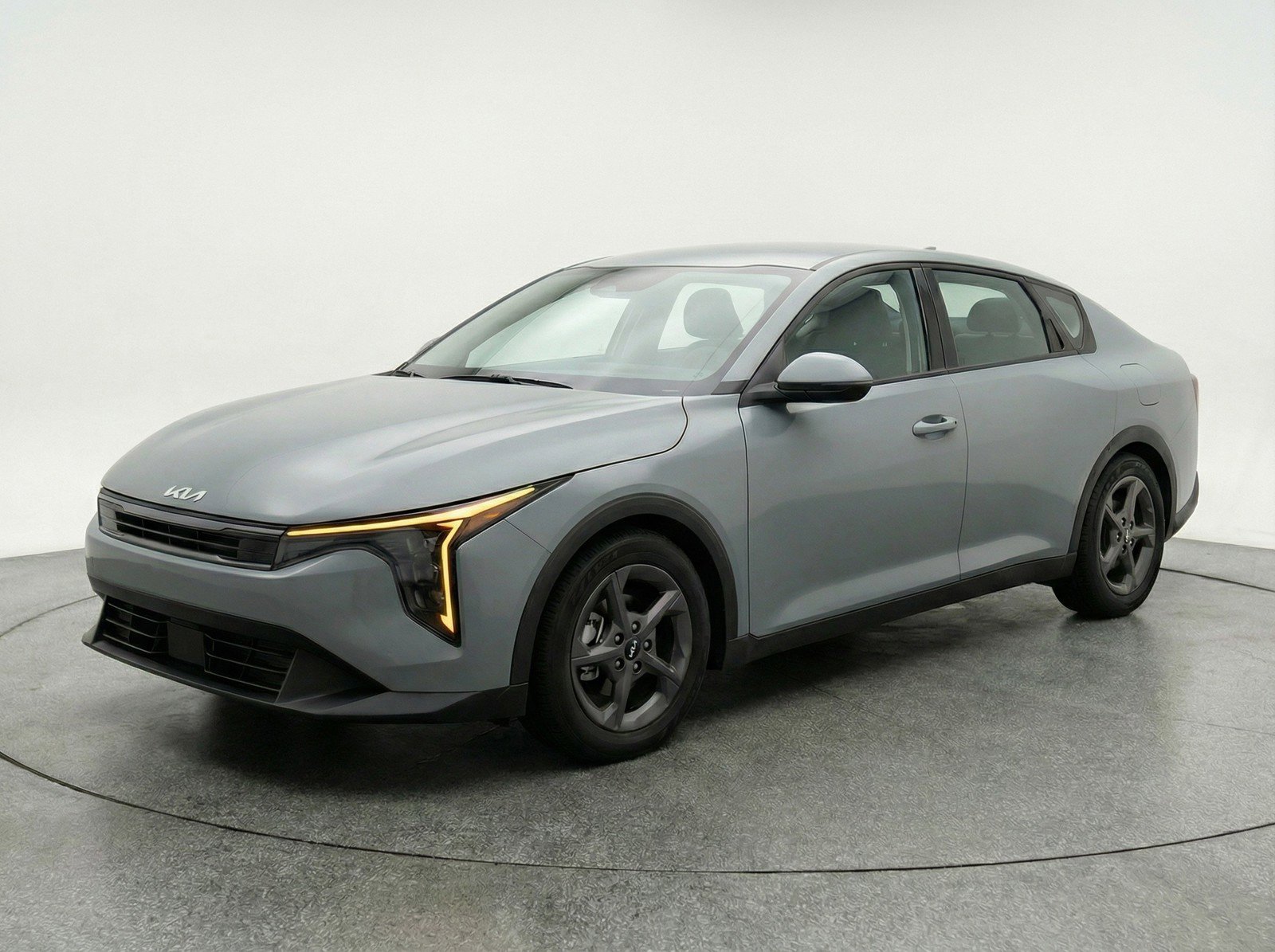 Used 2025 Kia K4 FWD image 3