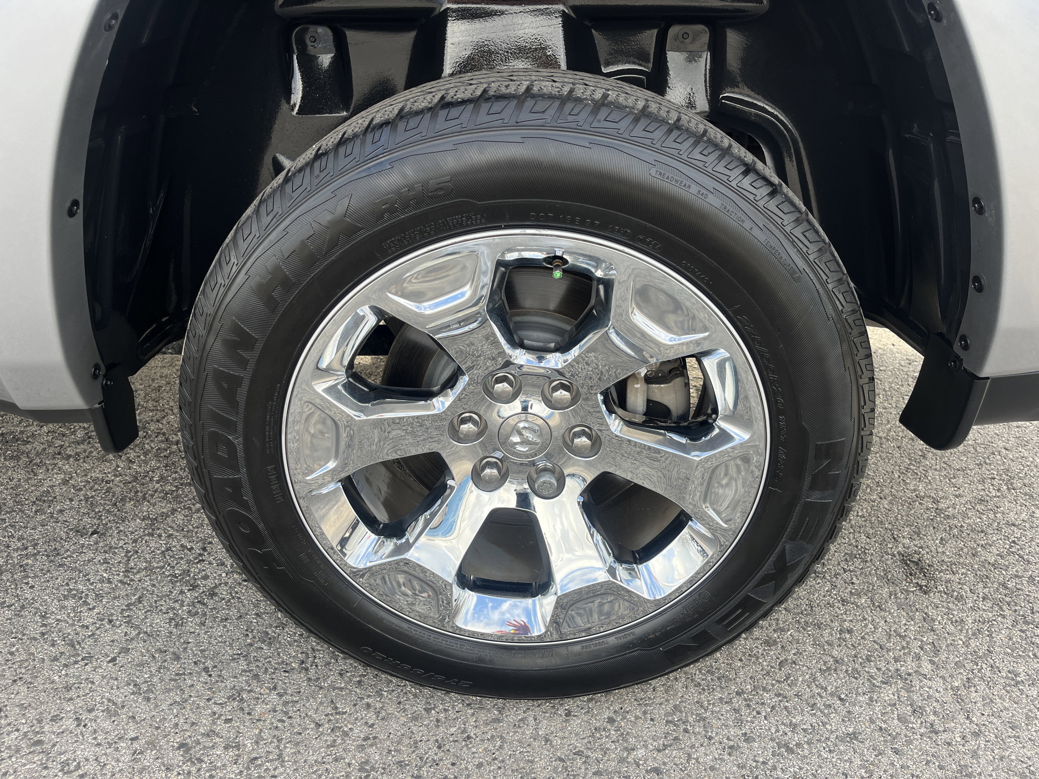 Used 2025 RAM 1500 Lone Star AWD/4WD image 9