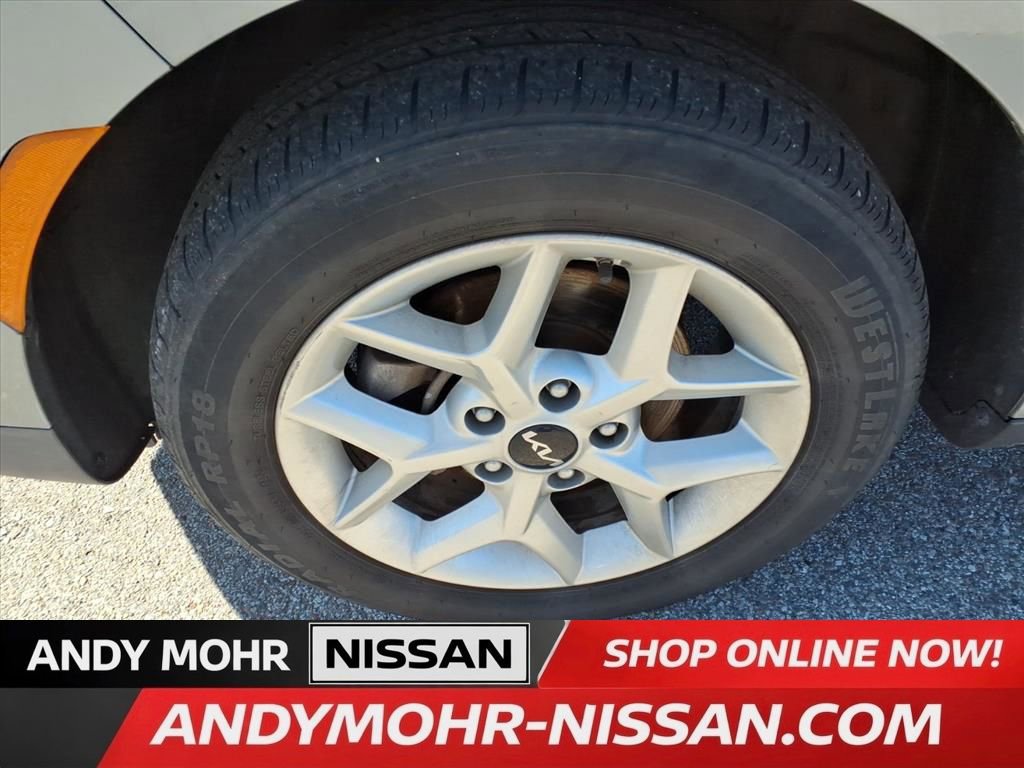 Used 2022 Kia Soul LX w/ Technology Package image 10