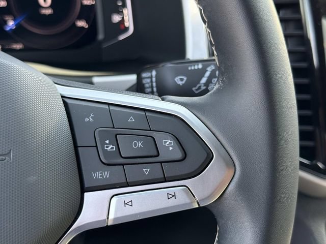 Certified 2023 Volkswagen Atlas Cross Sport SE w/ Black Wheel Package AWD/4WD image 19