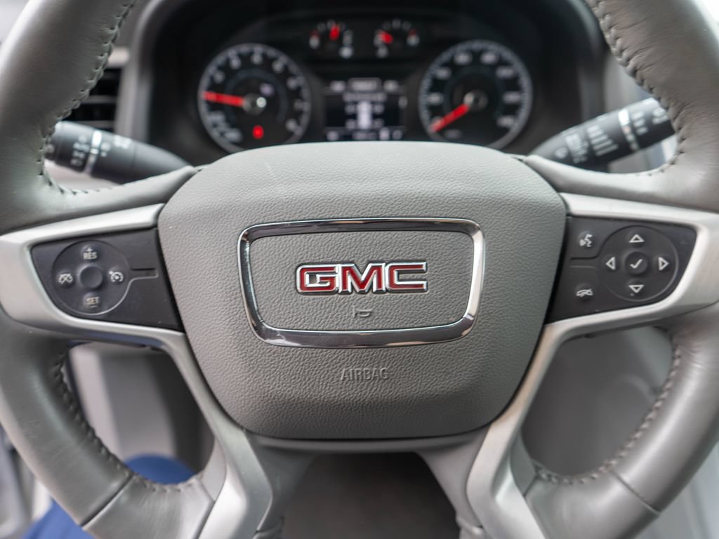 Used 2018 GMC Acadia SLE w/ Driver Alert Package I AWD/4WD image 16