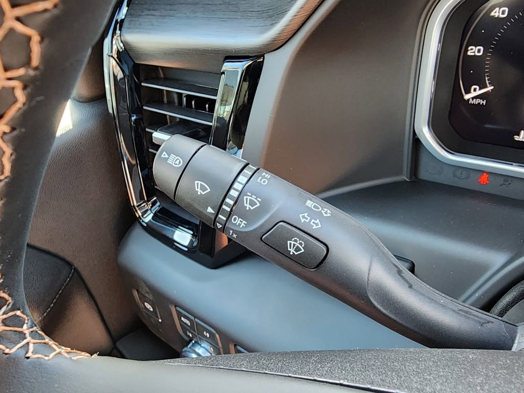 New 2026 GMC Sierra 2500 AT4 w/ AT4 Premium Plus Package image 24